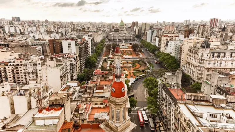 Estas son las 10 mejores ciudades para estudiar (y las latinoamericanas que entraron en el ranking)